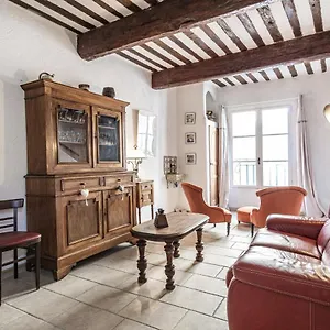 Maison De Village Au Coeur De , LʼIsle-sur-la-Sorgue Francia